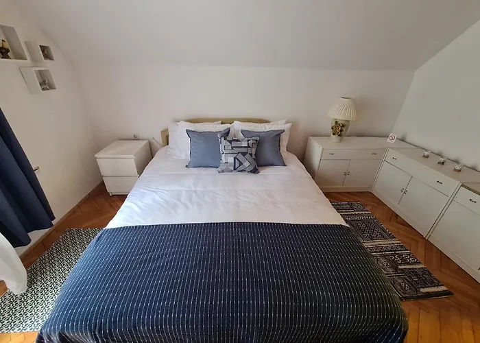 Semesterbostad Planinska Kuca Koreni