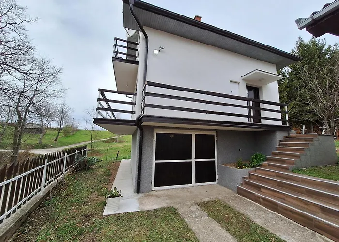 Planinska Kuca Koreni Semesterbostad *